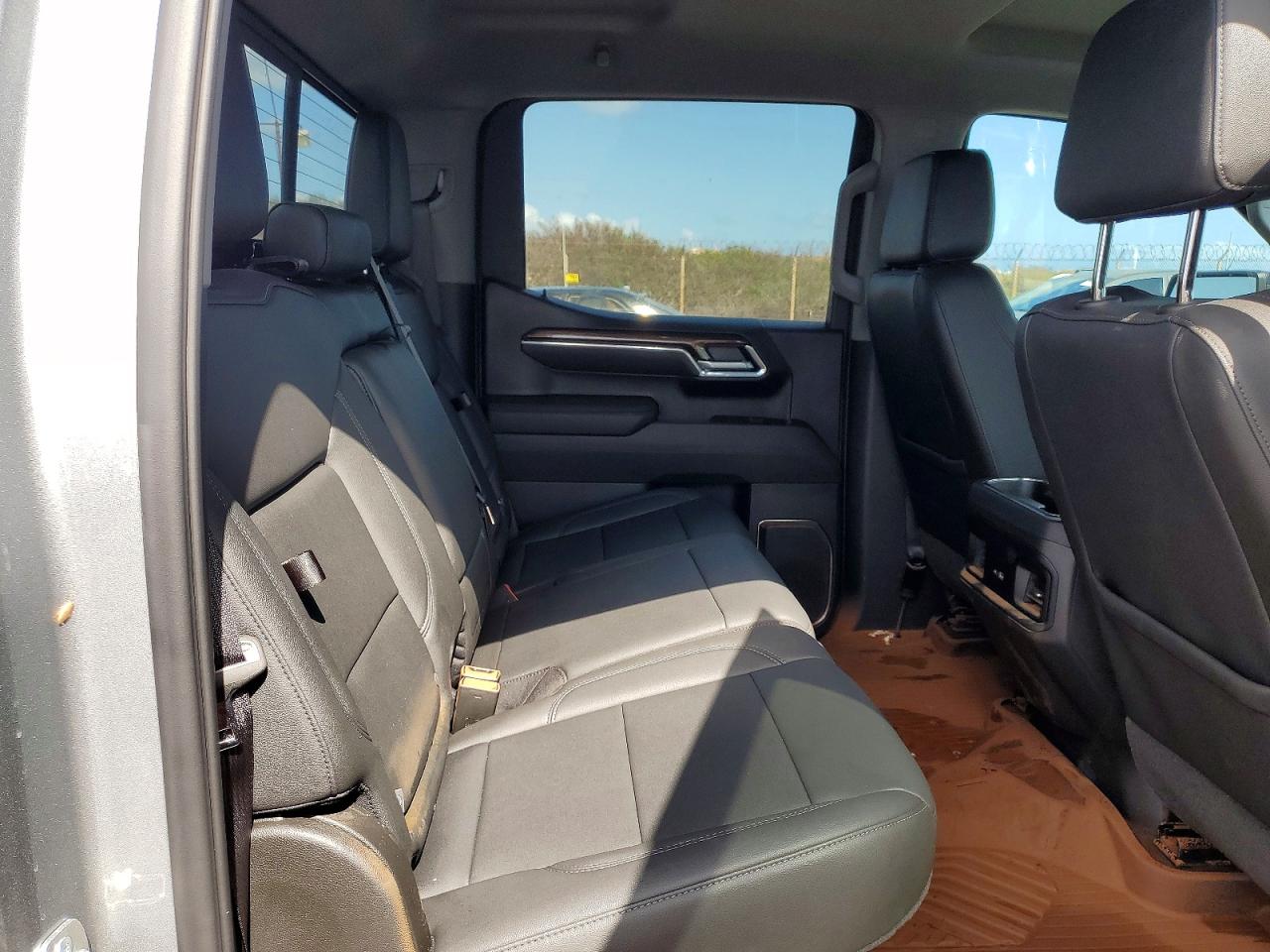 2025 CHEVROLET SILVERADO K1500 LT TRAIL BOSS photo 19
