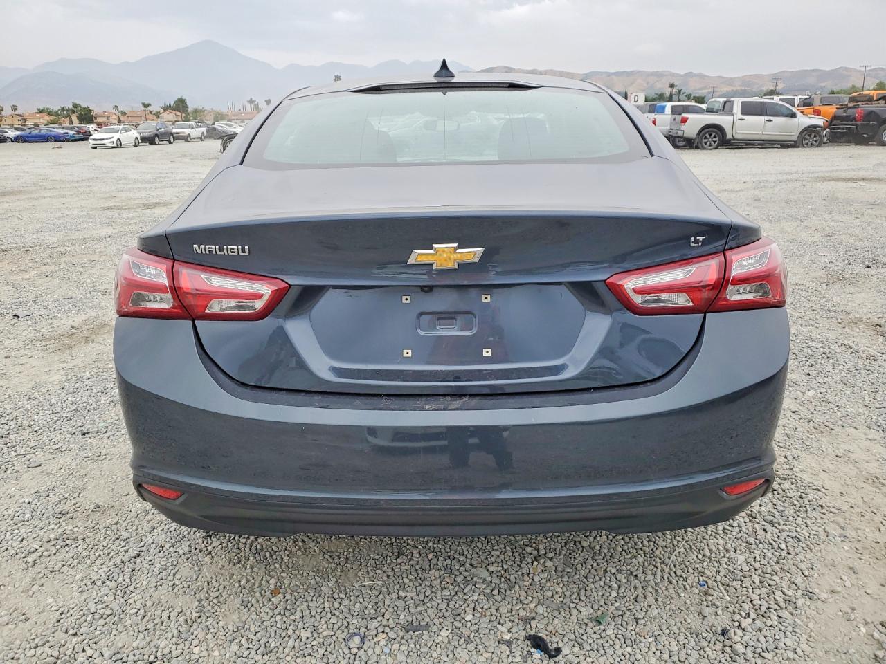 2020 CHEVROLET MALIBU LT photo 16