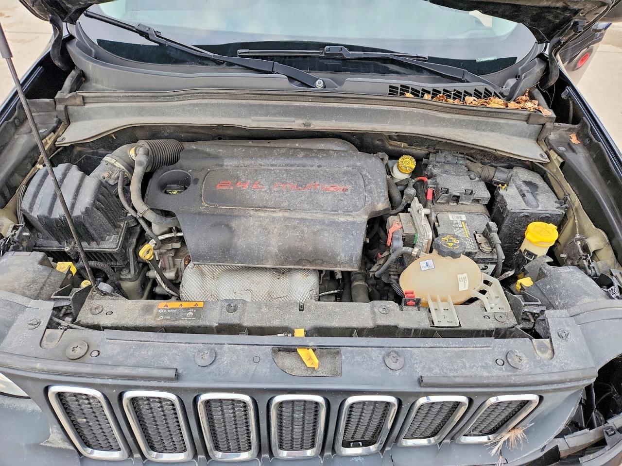 2017 JEEP RENEGADE LATITUDE photo 12