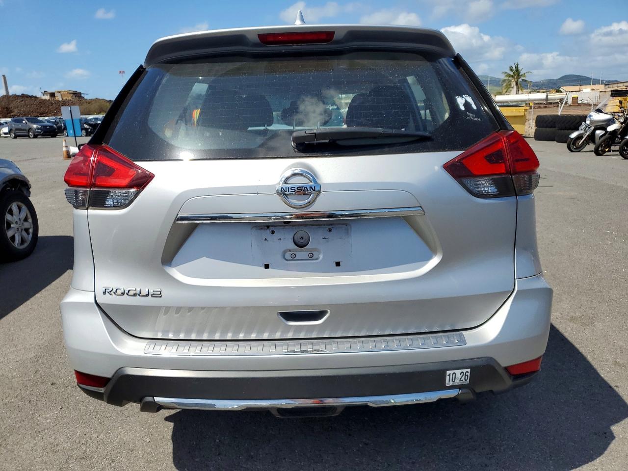 2017 NISSAN ROGUE S photo 6
