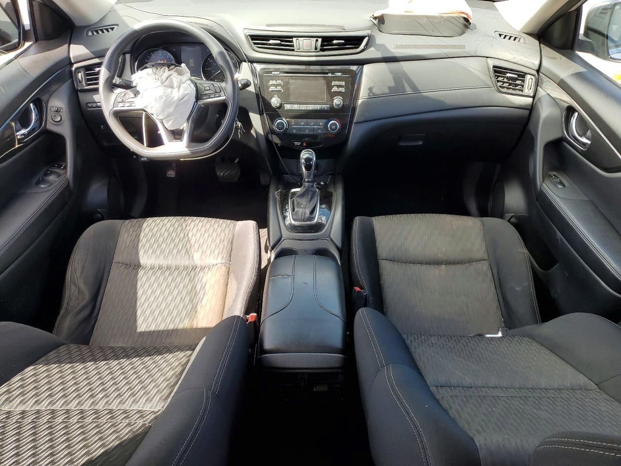 2017 NISSAN ROGUE S photo 8