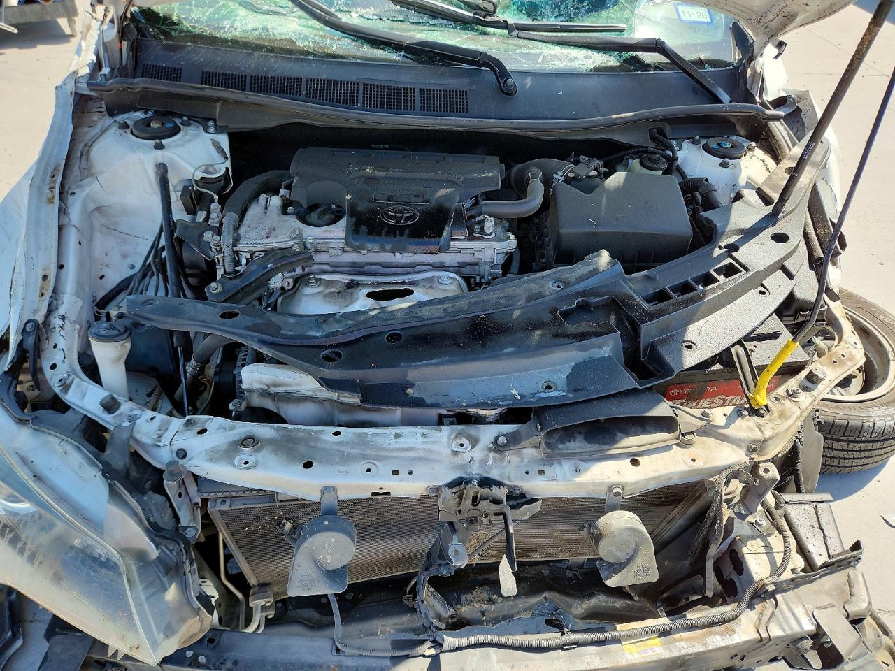 2017 TOYOTA CAMRY SE photo 21