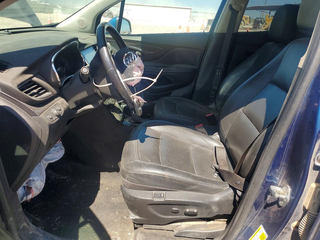 2019 BUICK ENCORE ESSENCE photo 13