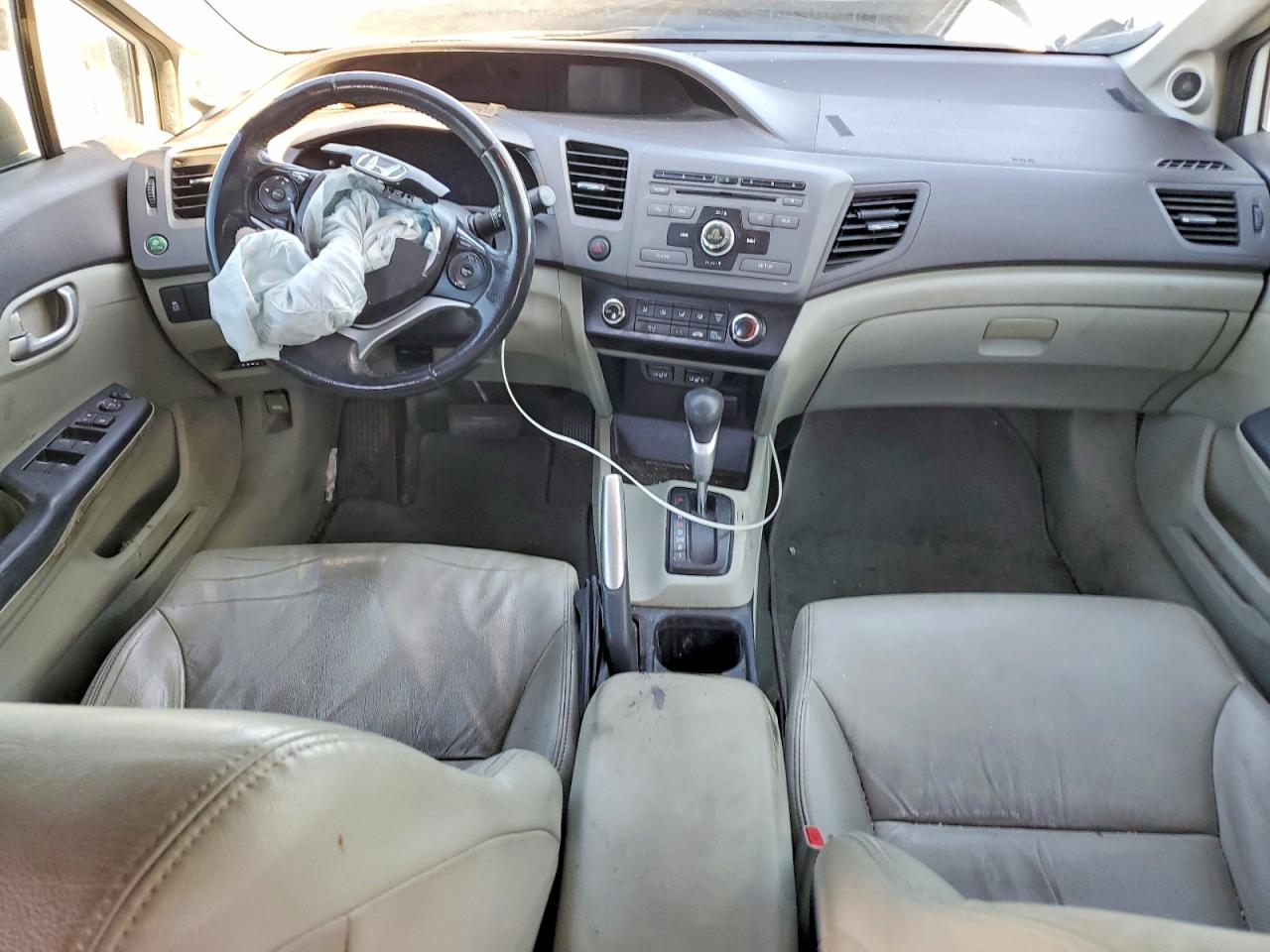 2012 HONDA CIVIC EXL photo 8