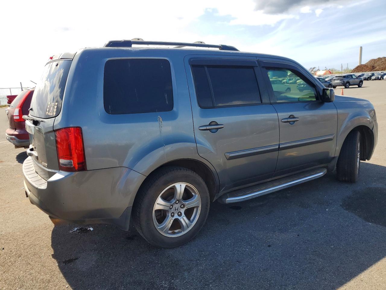 2013 HONDA PILOT EXL photo 5