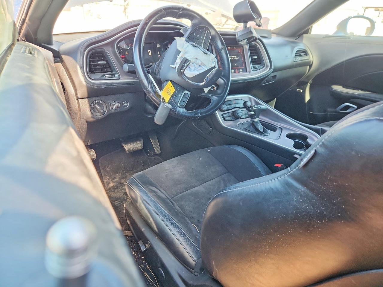 2022 DODGE CHALLENGER R photo 22