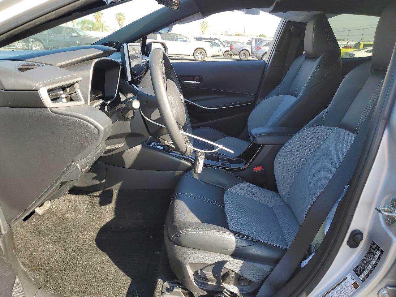 2024 TOYOTA COROLLA XSE photo 7