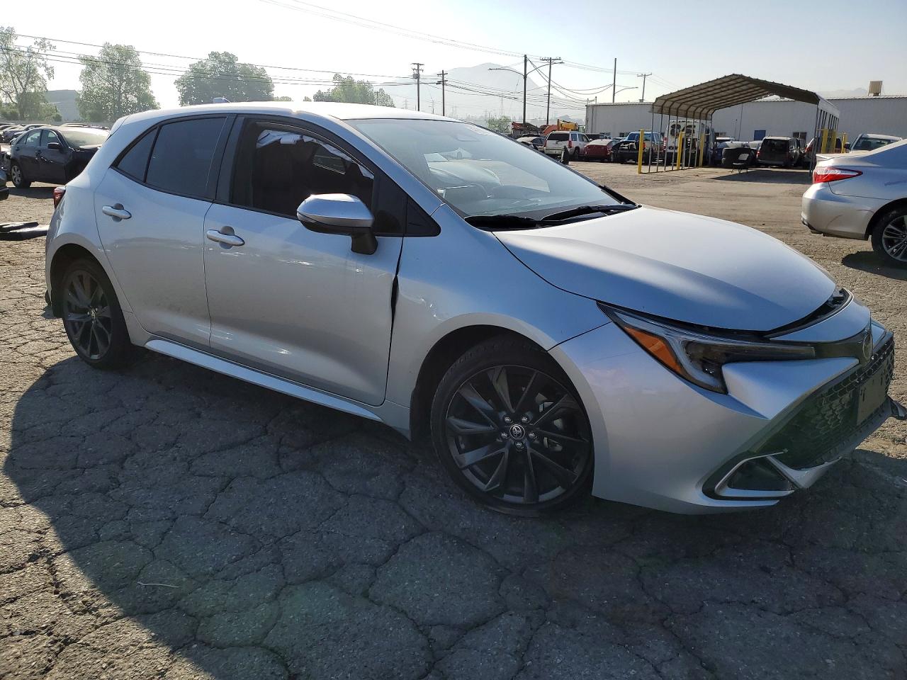 2024 TOYOTA COROLLA XSE photo 4