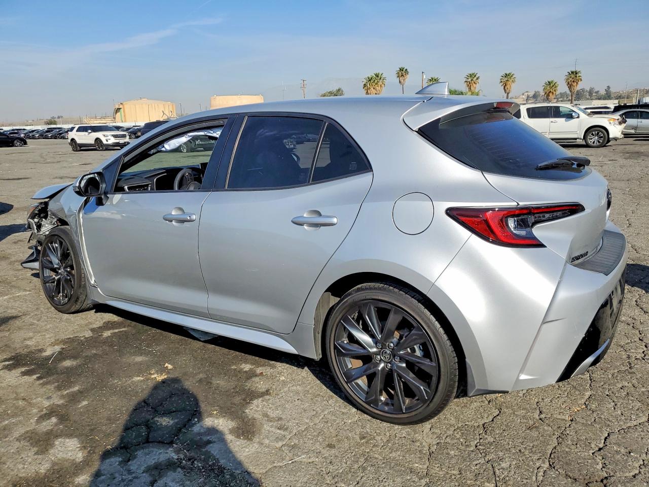 2024 TOYOTA COROLLA XSE photo 2