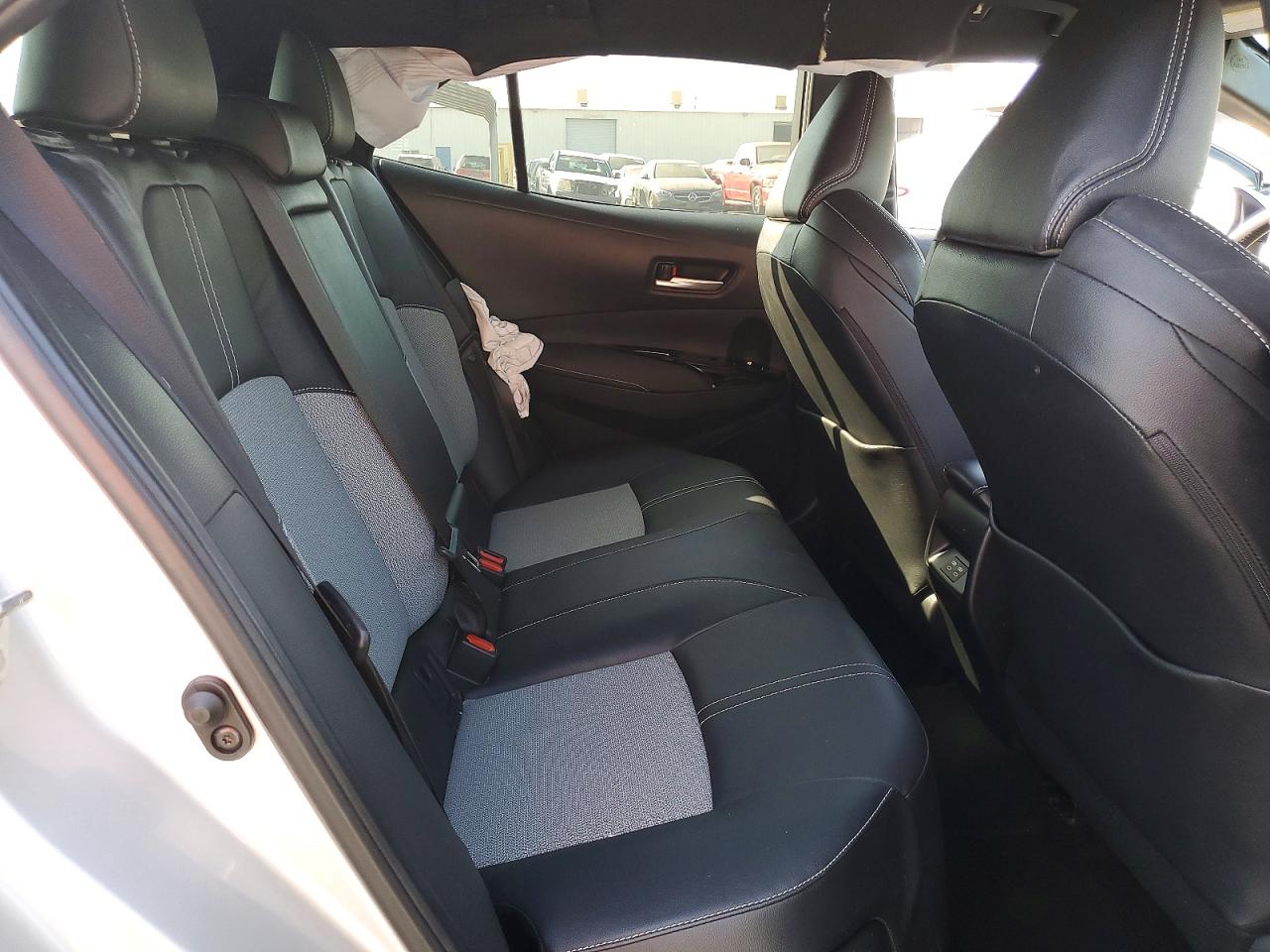 2024 TOYOTA COROLLA XSE photo 10
