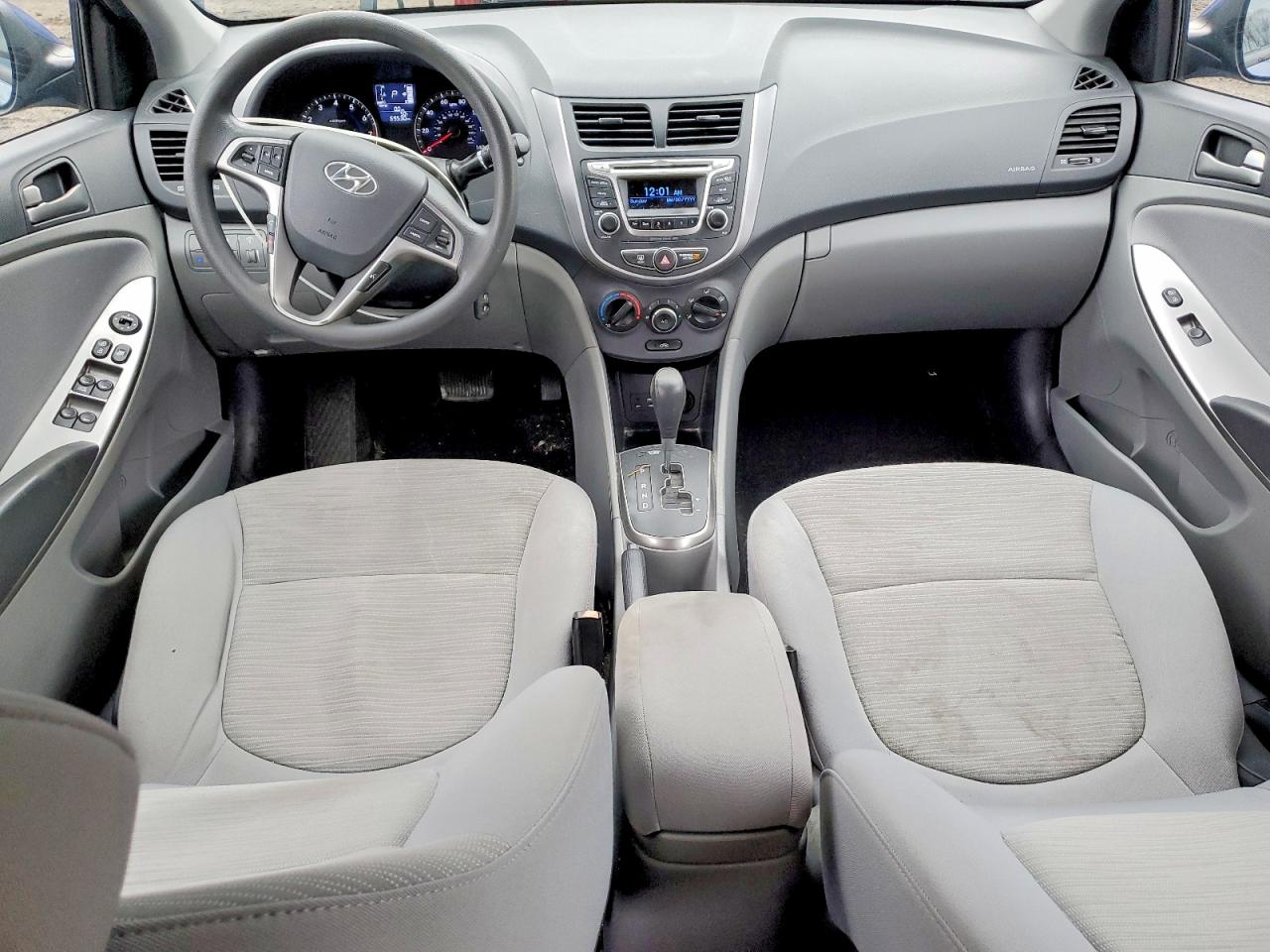 2016 HYUNDAI ACCENT SE photo 15