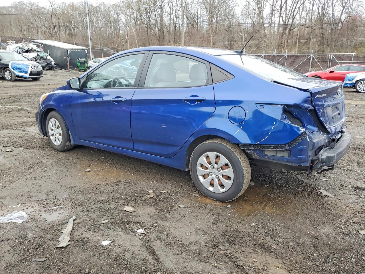 2016 HYUNDAI ACCENT SE photo 3