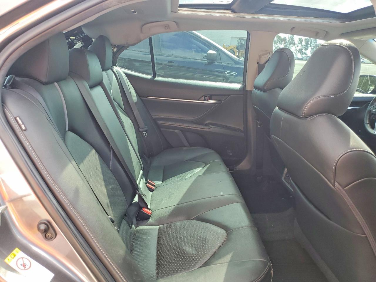 2018 TOYOTA CAMRY XSE V6 photo 28