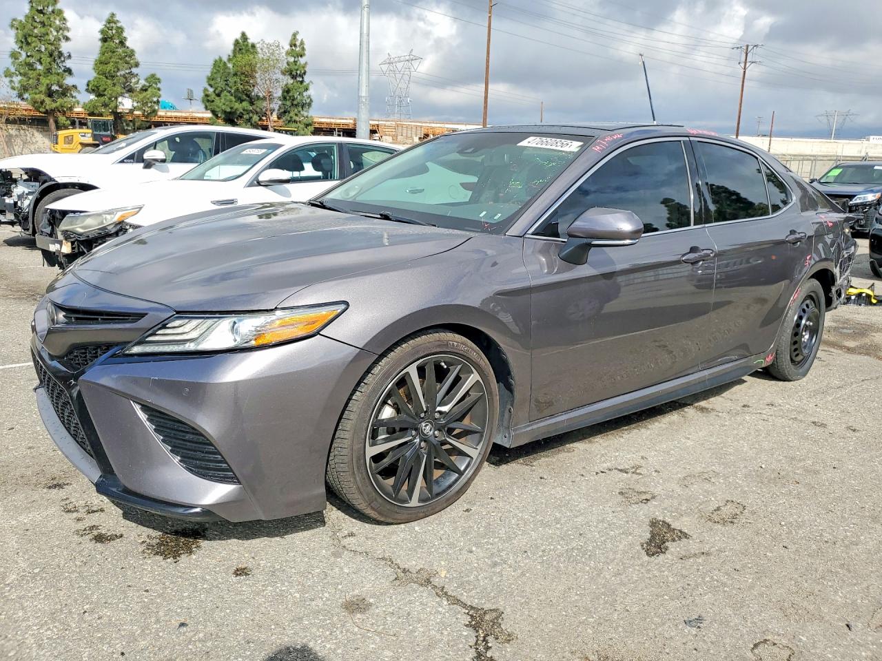 2018 TOYOTA CAMRY