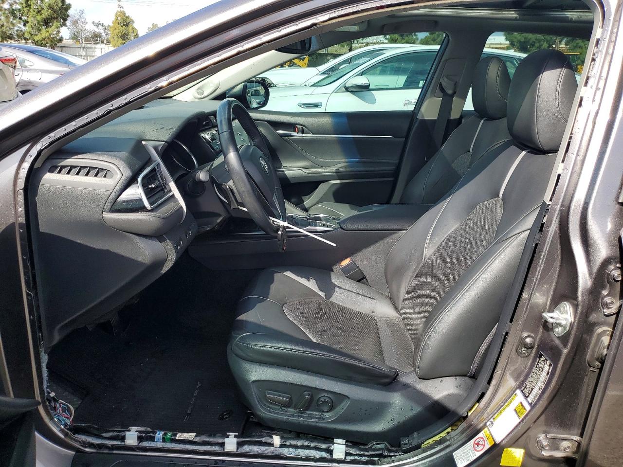 2018 TOYOTA CAMRY XSE V6 photo 19