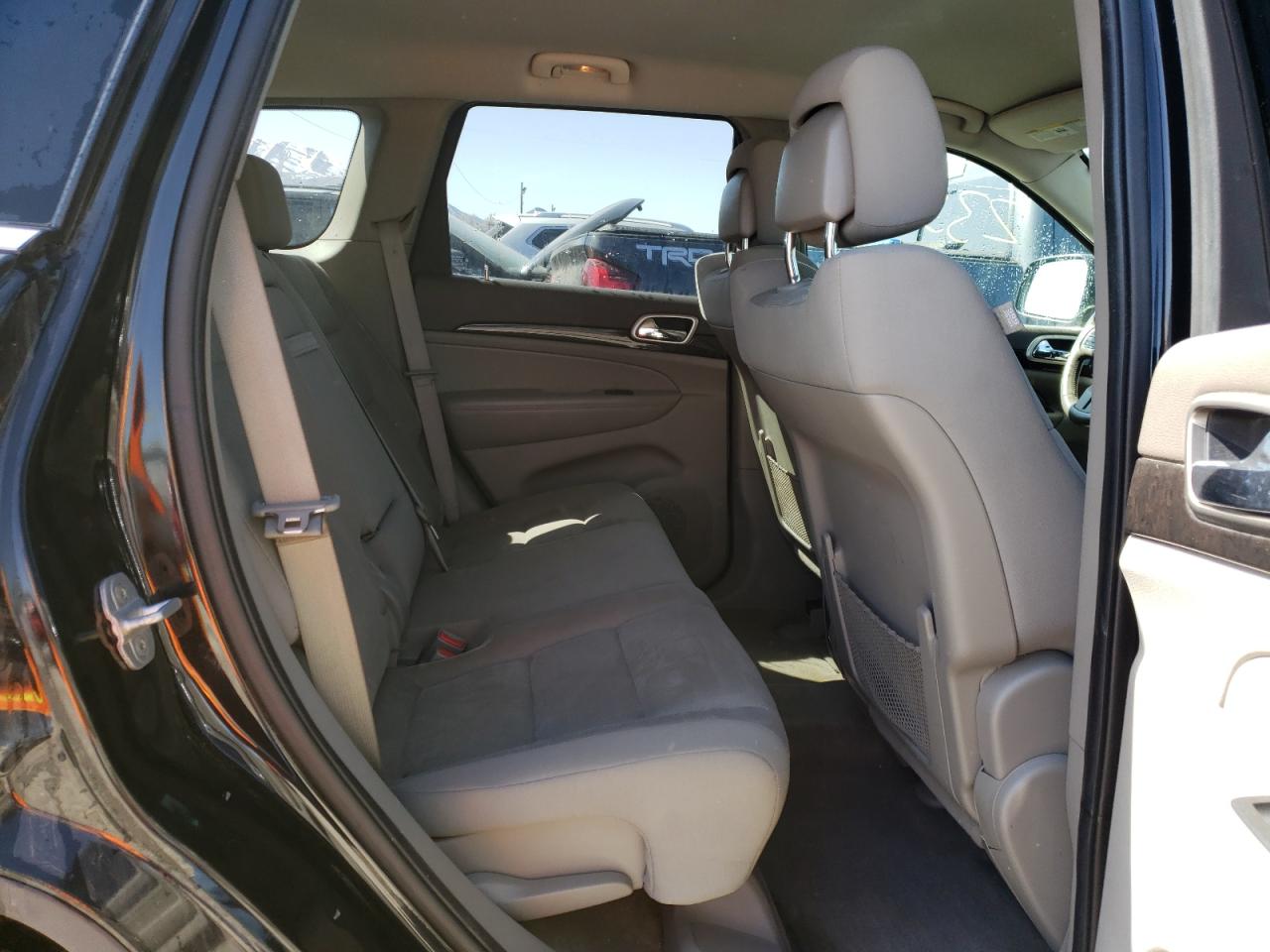 2011 JEEP GRAND CHEROKEE LAREDO photo 11