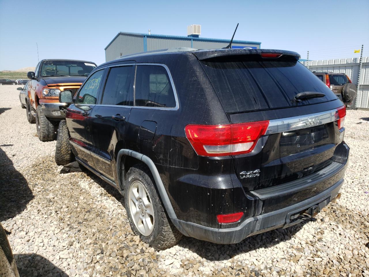 2011 JEEP GRAND CHEROKEE LAREDO photo 5