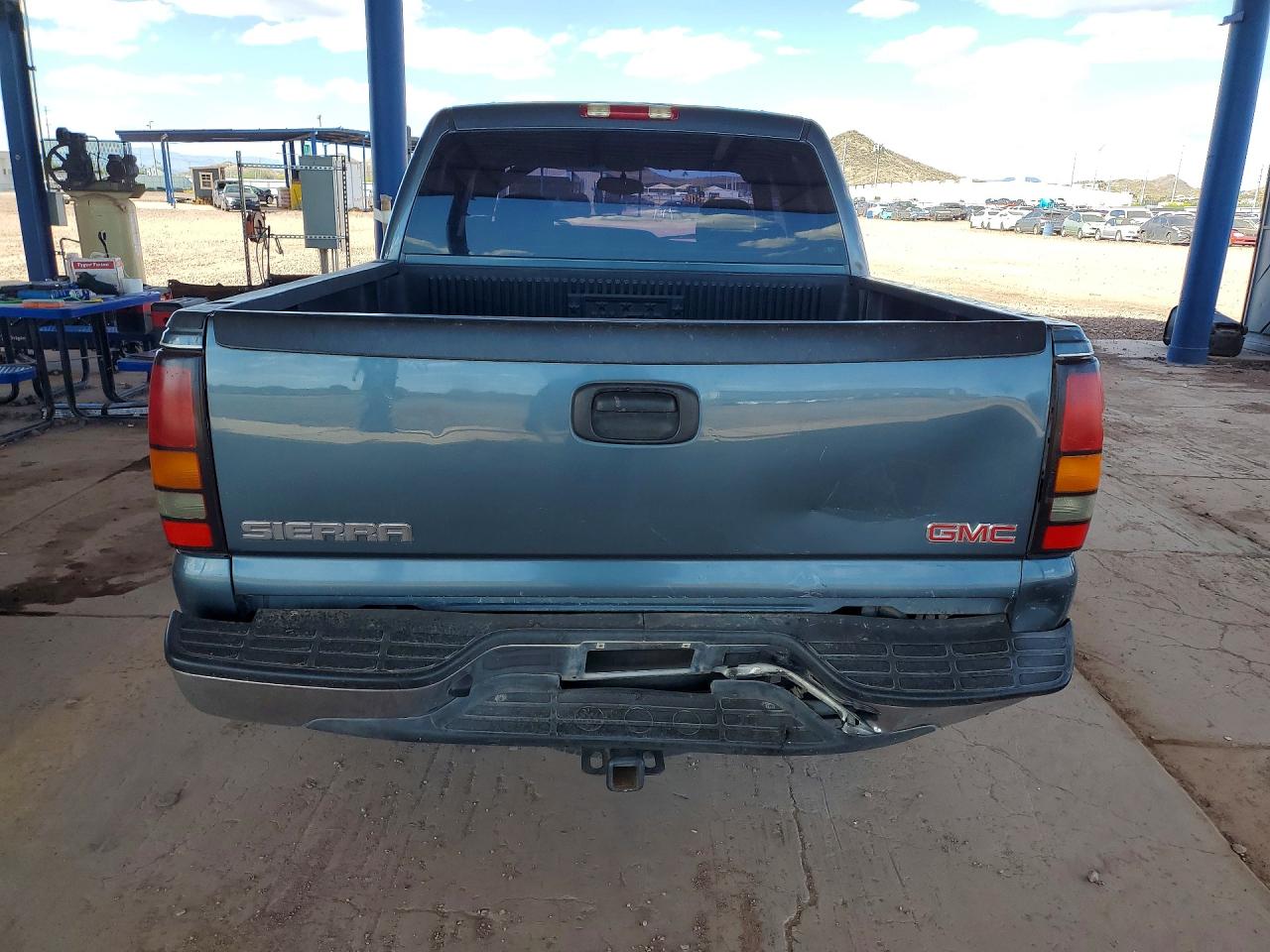 2006 GMC NEW SIERRA C1500 photo 11