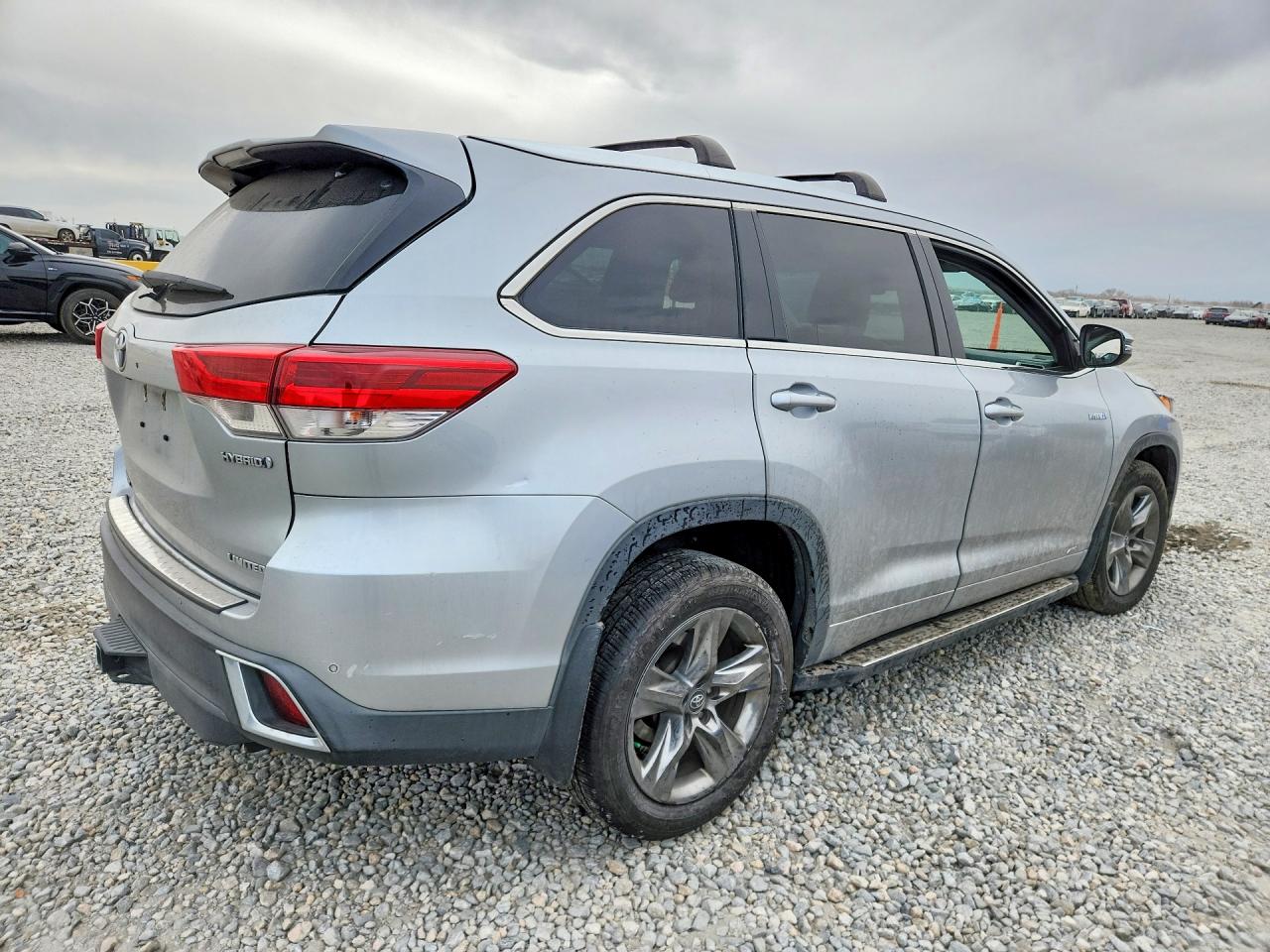 2017 TOYOTA HIGHLANDER HYBRID LIMITED PLATINUM photo 7