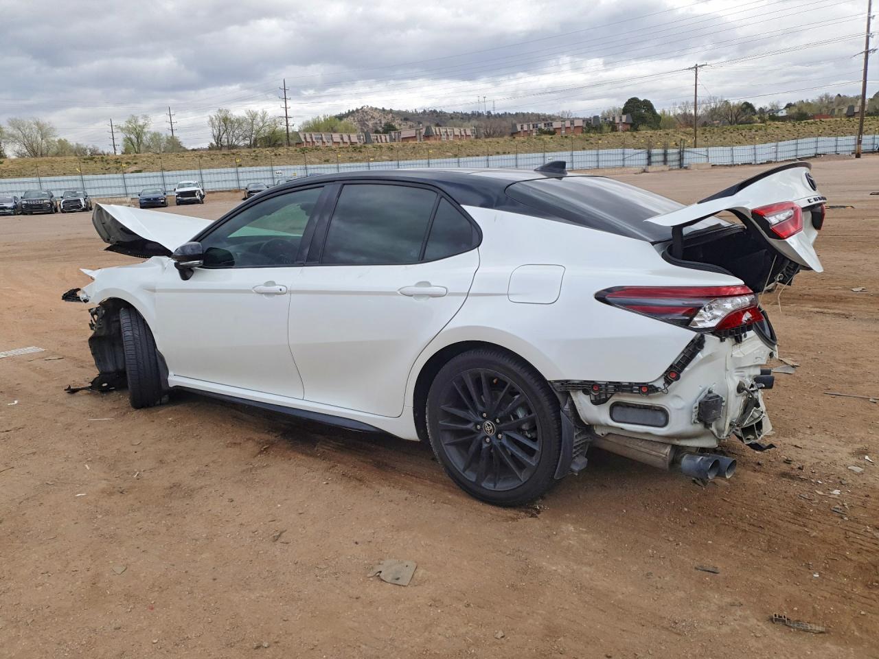 2021 TOYOTA CAMRY XSE V6 photo 3