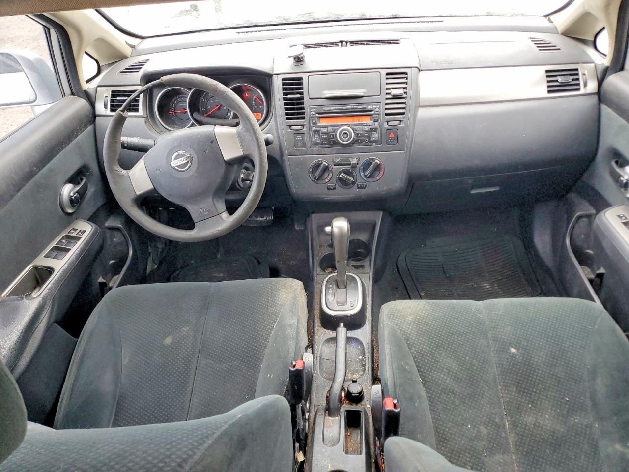 2011 NISSAN VERSA 1.8 S photo 15