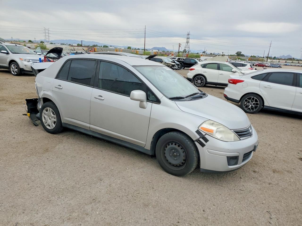 2011 NISSAN VERSA 1.8 S photo 7