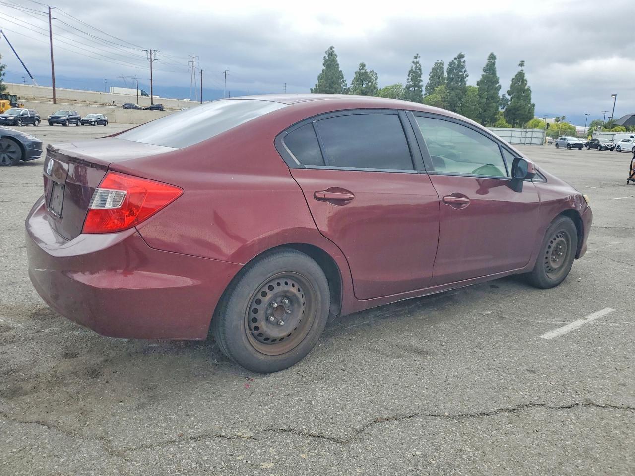 2012 HONDA CIVIC LX photo 3