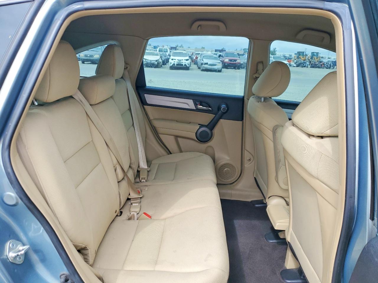 2011 HONDA CR-V LX photo 21