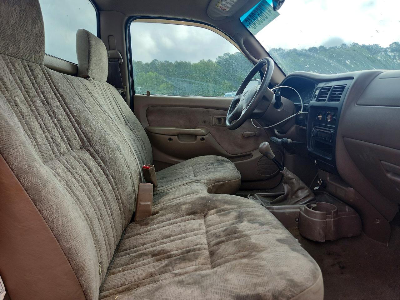 2004 TOYOTA TACOMA BASE photo 28