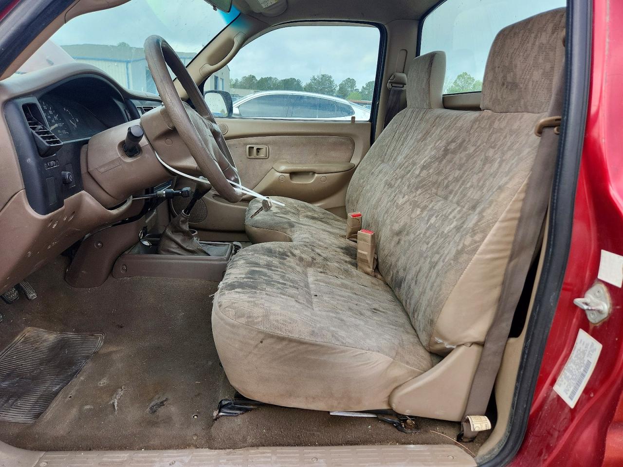 2004 TOYOTA TACOMA BASE photo 19