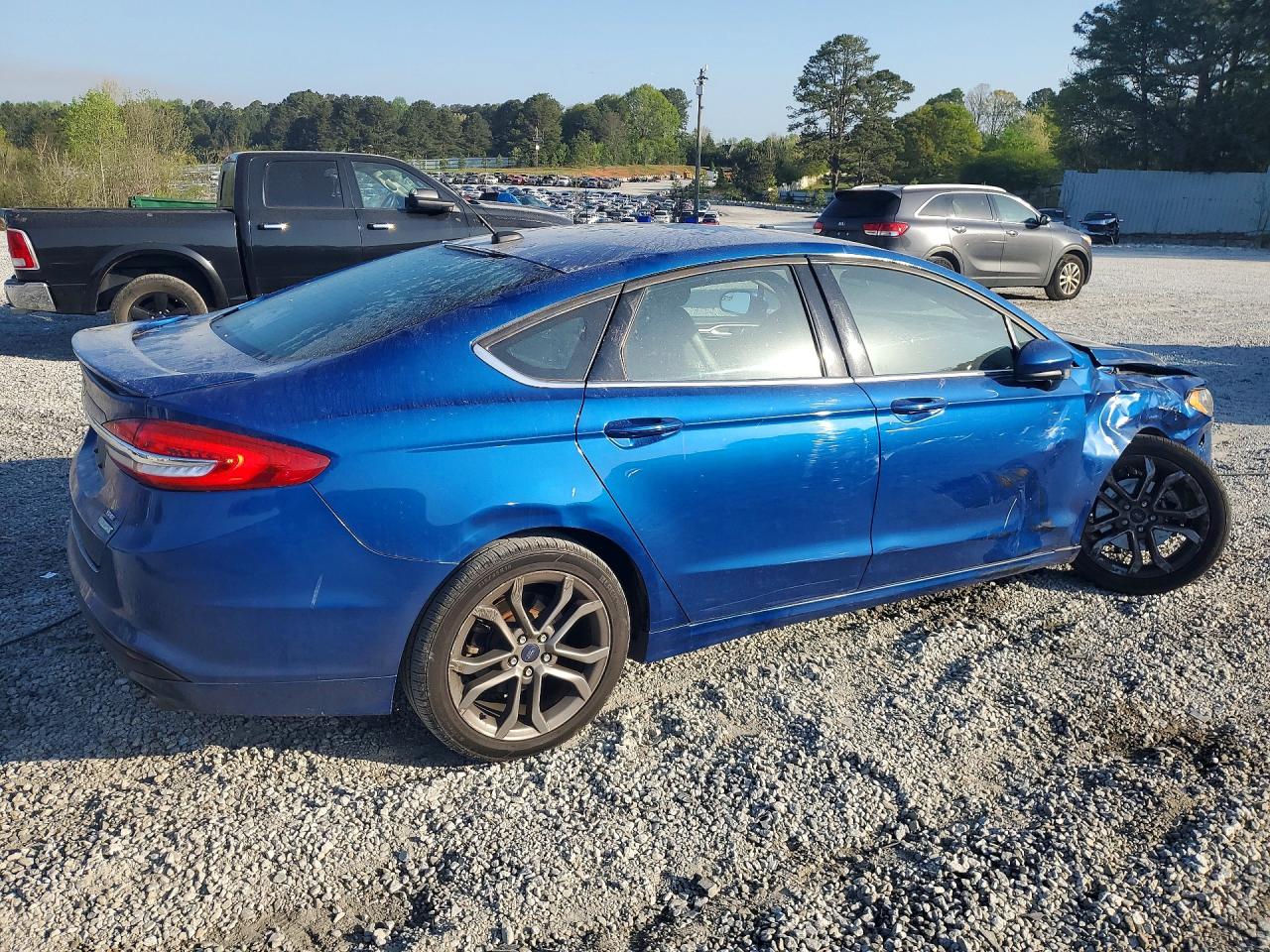 2017 FORD FUSION SE photo 5
