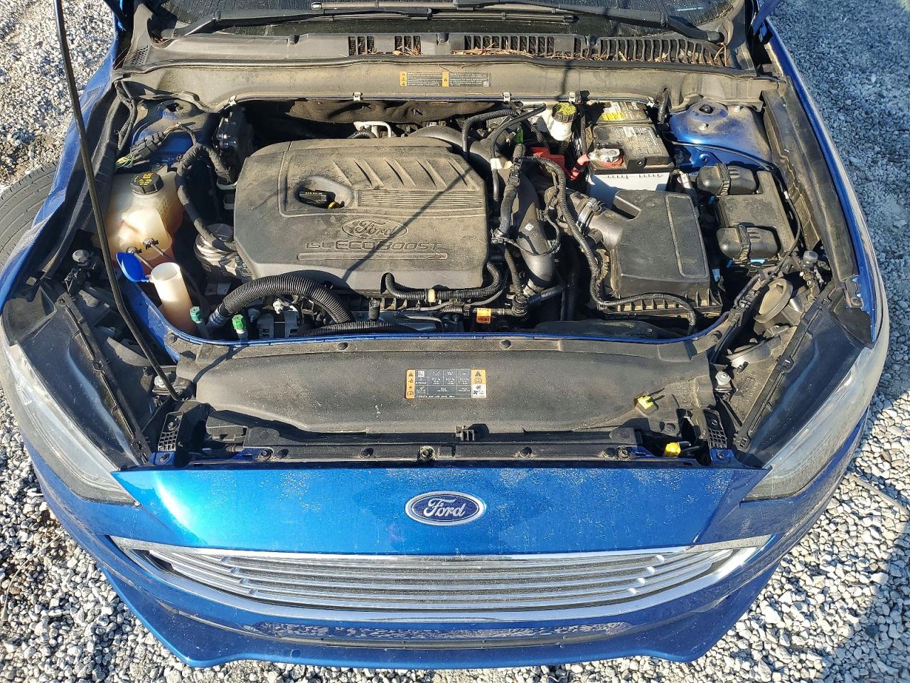 2017 FORD FUSION SE photo 21