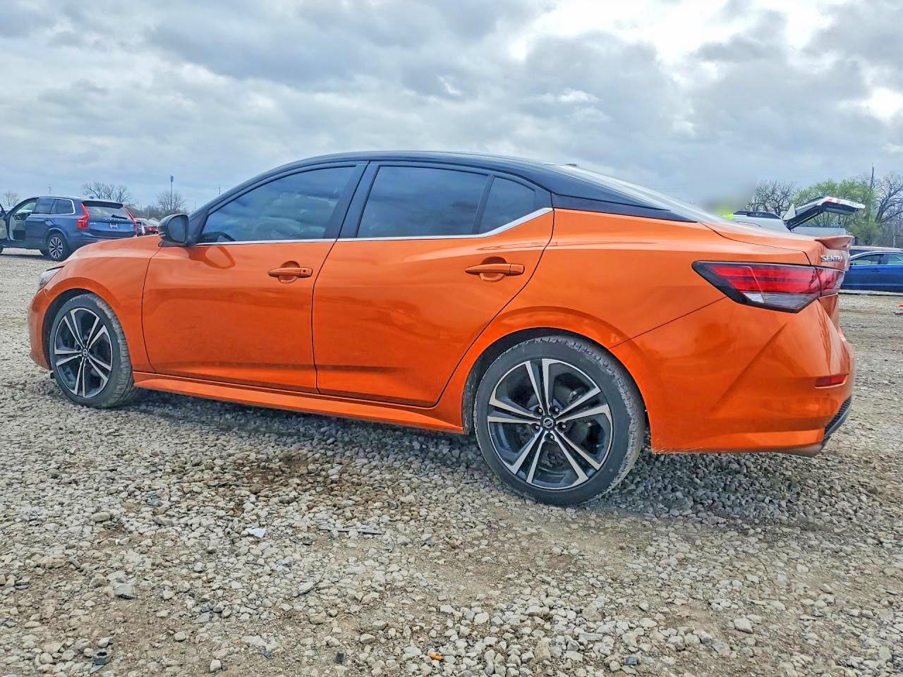 2022 NISSAN SENTRA SR photo 3