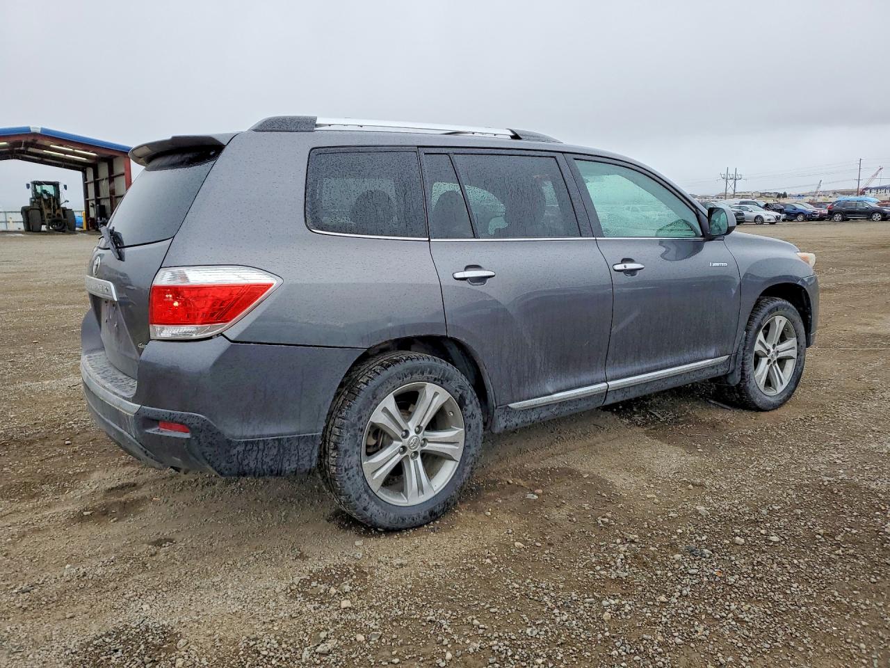 2011 TOYOTA HIGHLANDER LIMITED photo 3