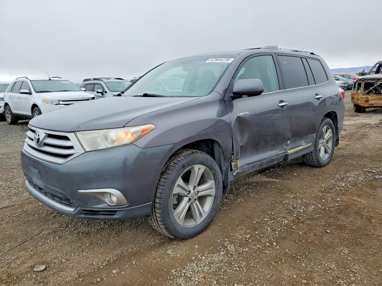 2011 TOYOTA HIGHLANDER