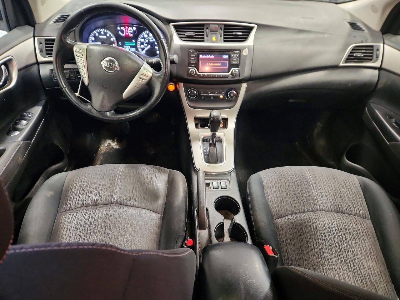 2015 NISSAN SENTRA SV photo 22