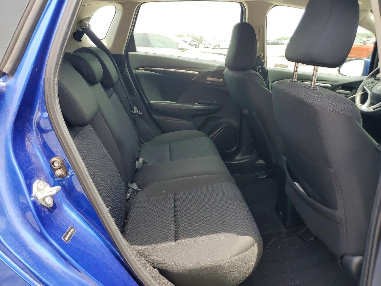 2019 HONDA FIT photo 11