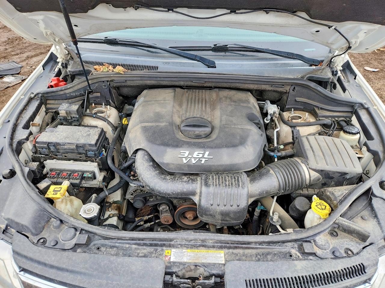 2012 JEEP GRAND CHEROKEE LAREDO photo 11