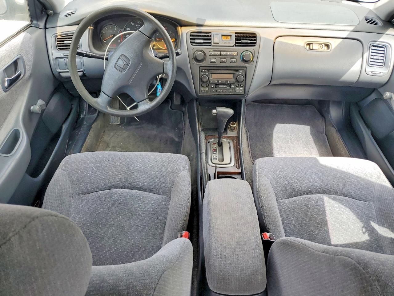2002 HONDA ACCORD VALUE photo 15