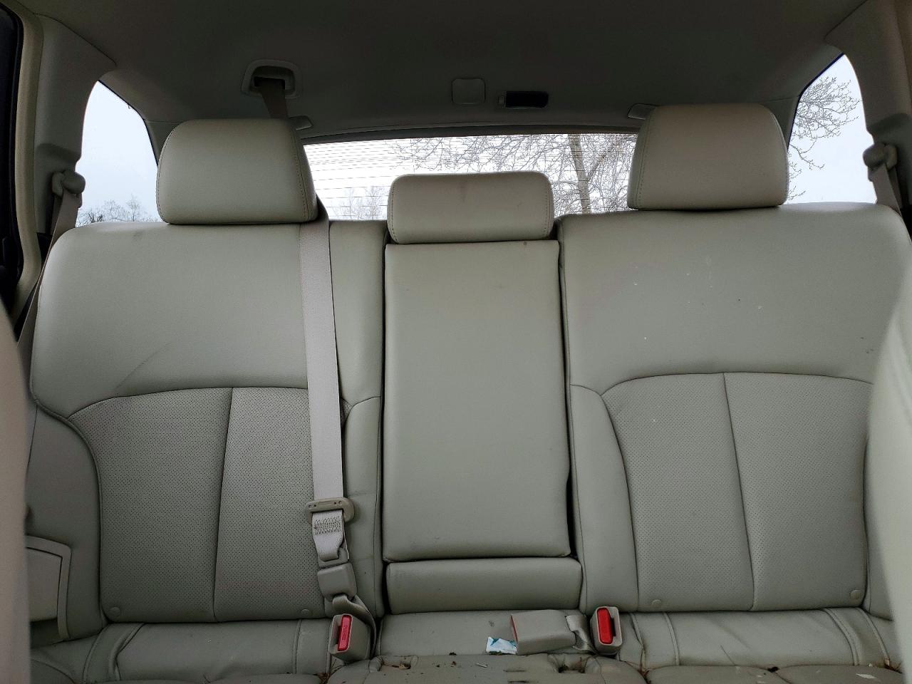 2010 SUBARU OUTBACK 2.5I LIMITED photo 19