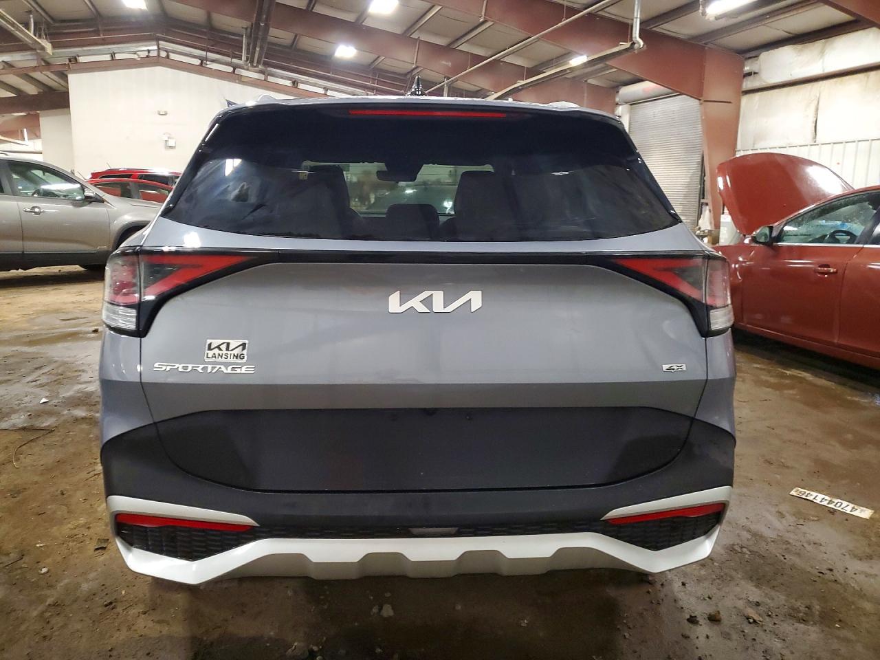 2025 KIA SPORTAGE EX photo 16