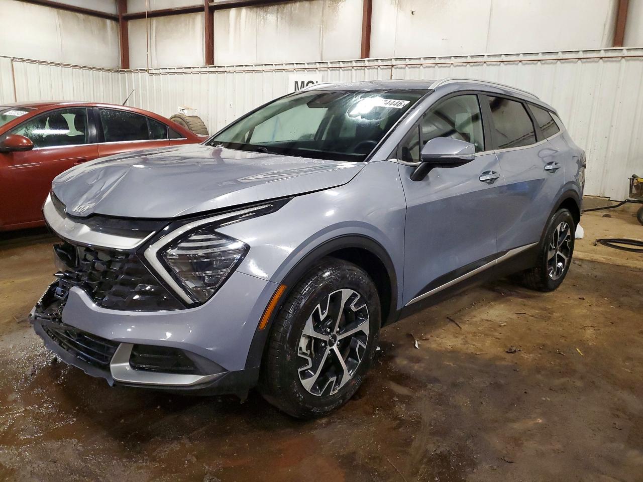 2025 KIA SPORTAGE EX — FRONT END damage — photo 1