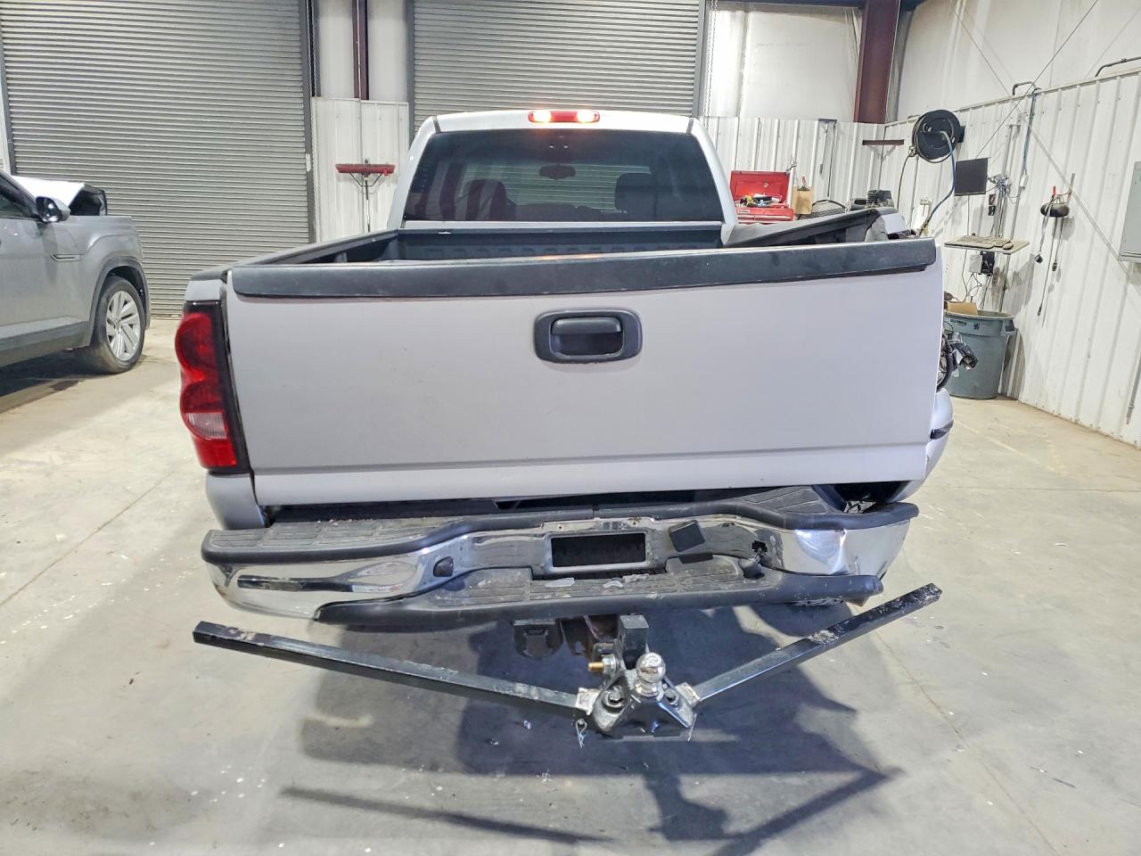 2006 CHEVROLET SILVERADO K3500 photo 6