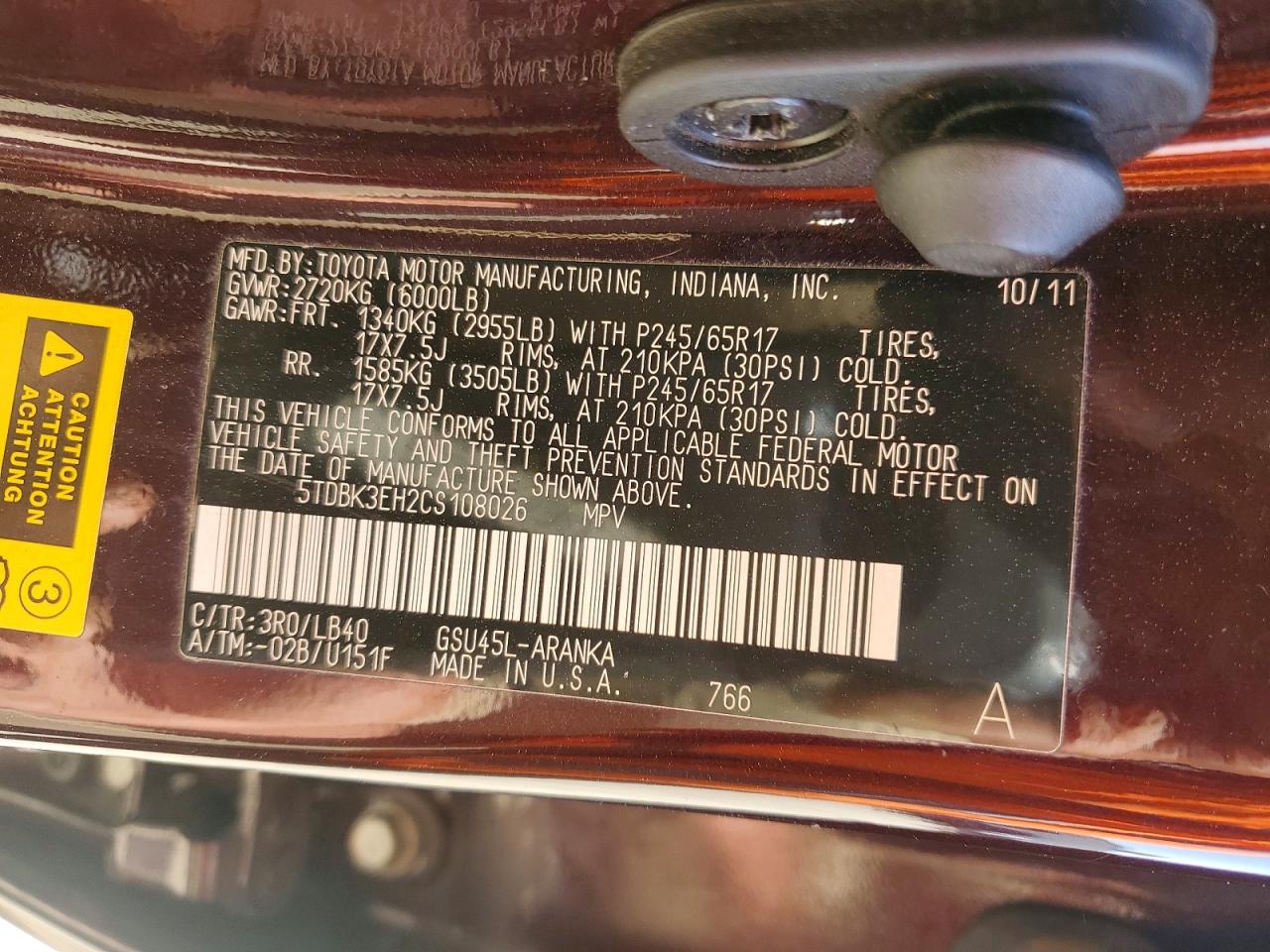 2012 TOYOTA HIGHLANDER SE photo 13