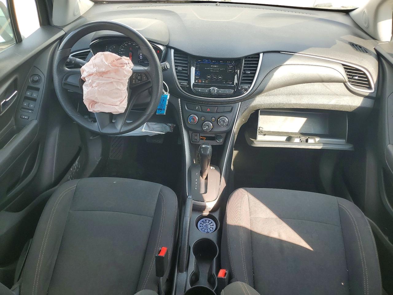 2019 CHEVROLET TRAX LS photo 15