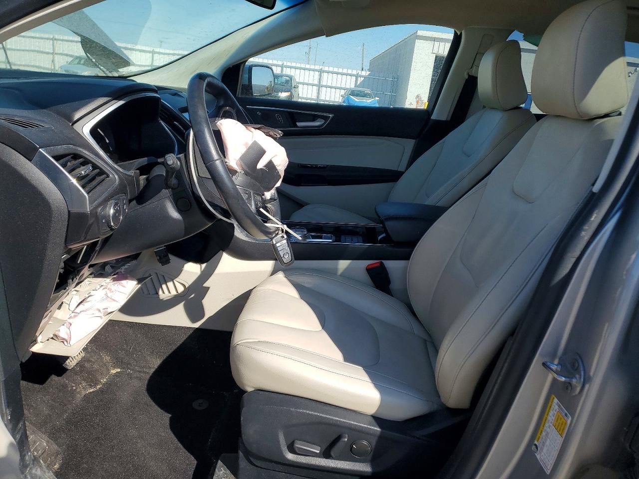 2020 FORD EDGE TITANIUM photo 7