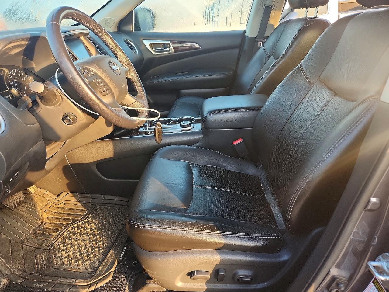 2013 NISSAN PATHFINDER S photo 19