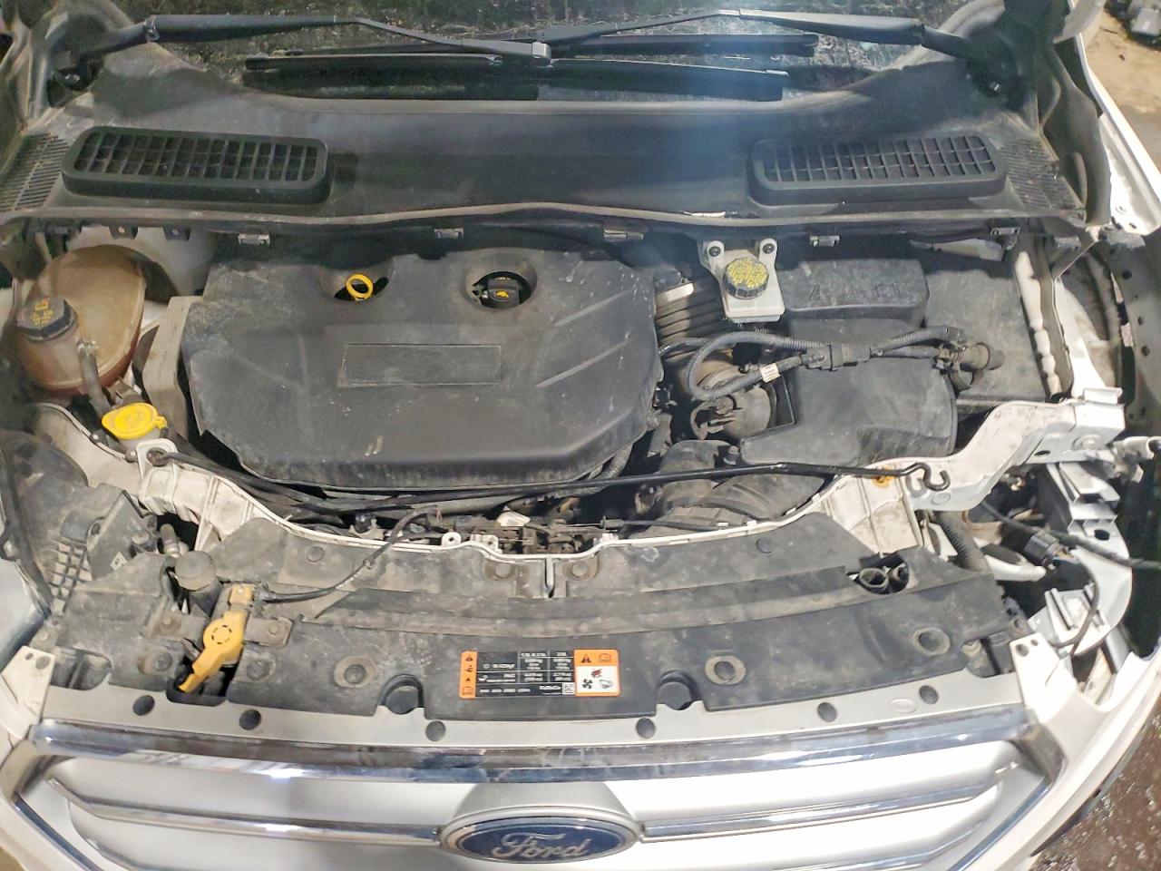 2017 FORD ESCAPE SE photo 34