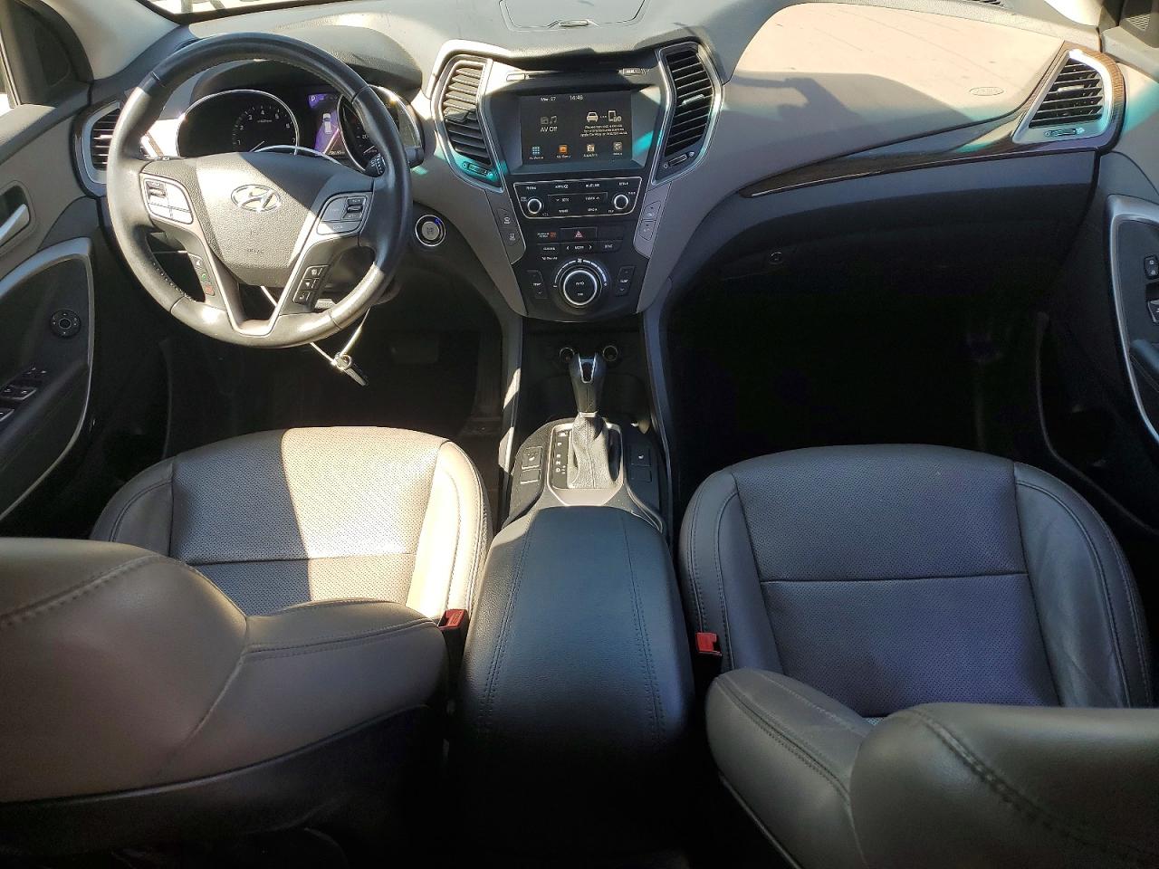 2017 HYUNDAI SANTA FE SPORT 2.4L photo 8