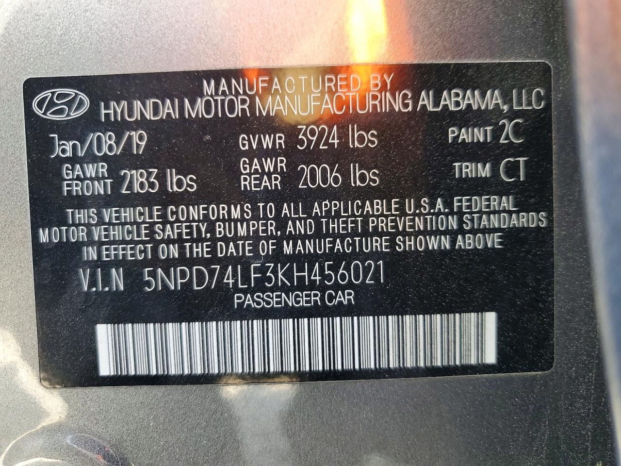2019 HYUNDAI ELANTRA photo 12